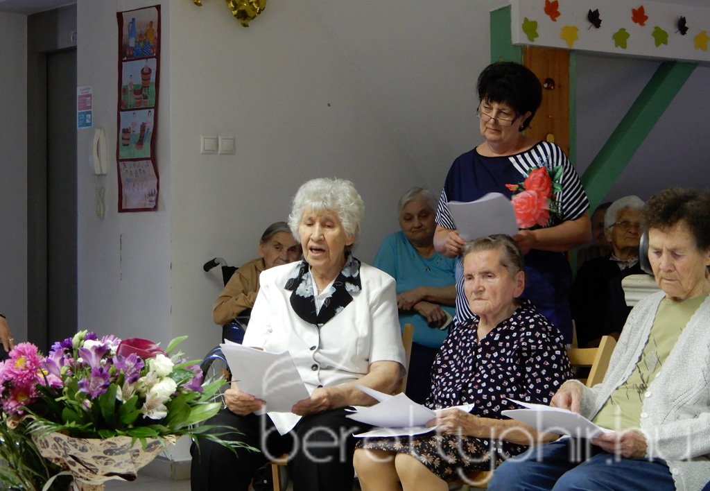 Marika néni 90 éves 34